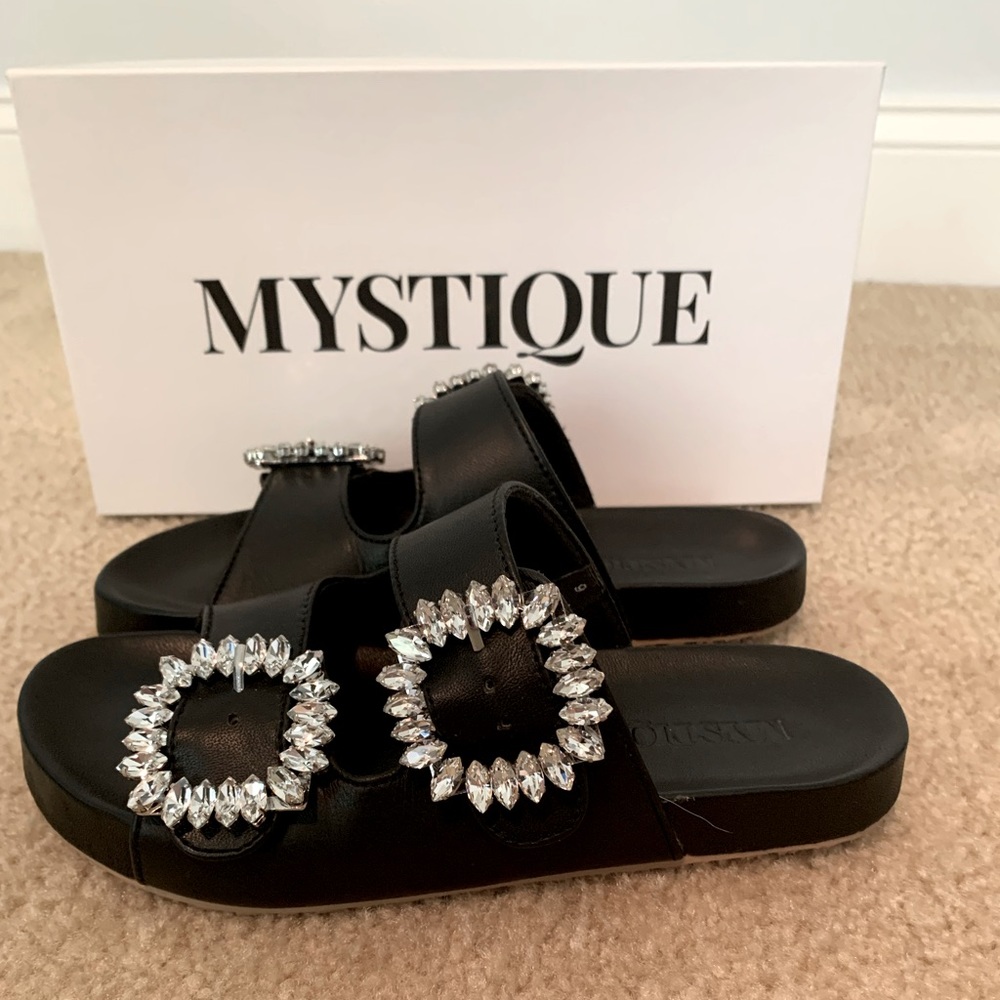 Mystique Melbourne Black Size 6 sandals